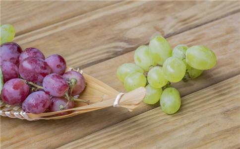 鲫瓜吃葡萄视频,趣味吃播引网友热议