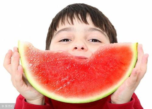 孩子吃瓜吃坏怎么办,紧急应对指南