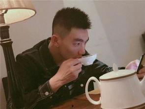 何捷吃瓜,揭秘娱乐圈幕后故事